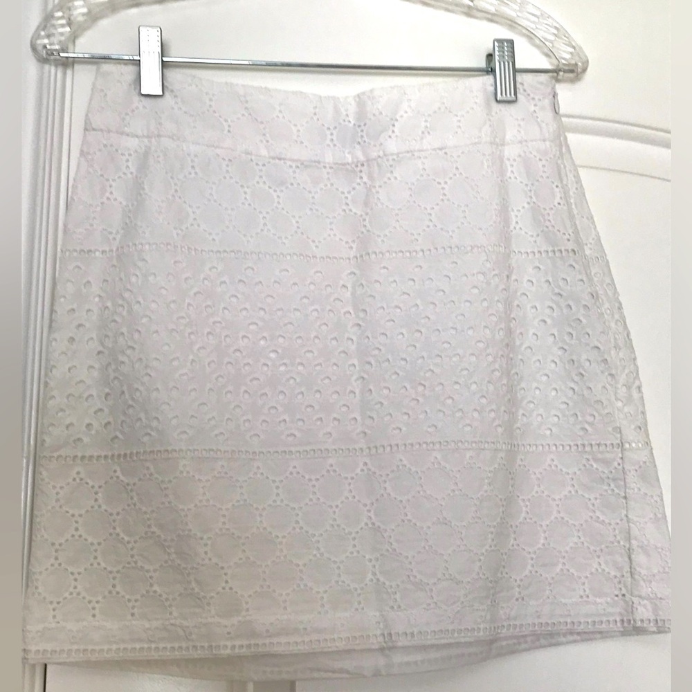 Banana Republic short skirt white